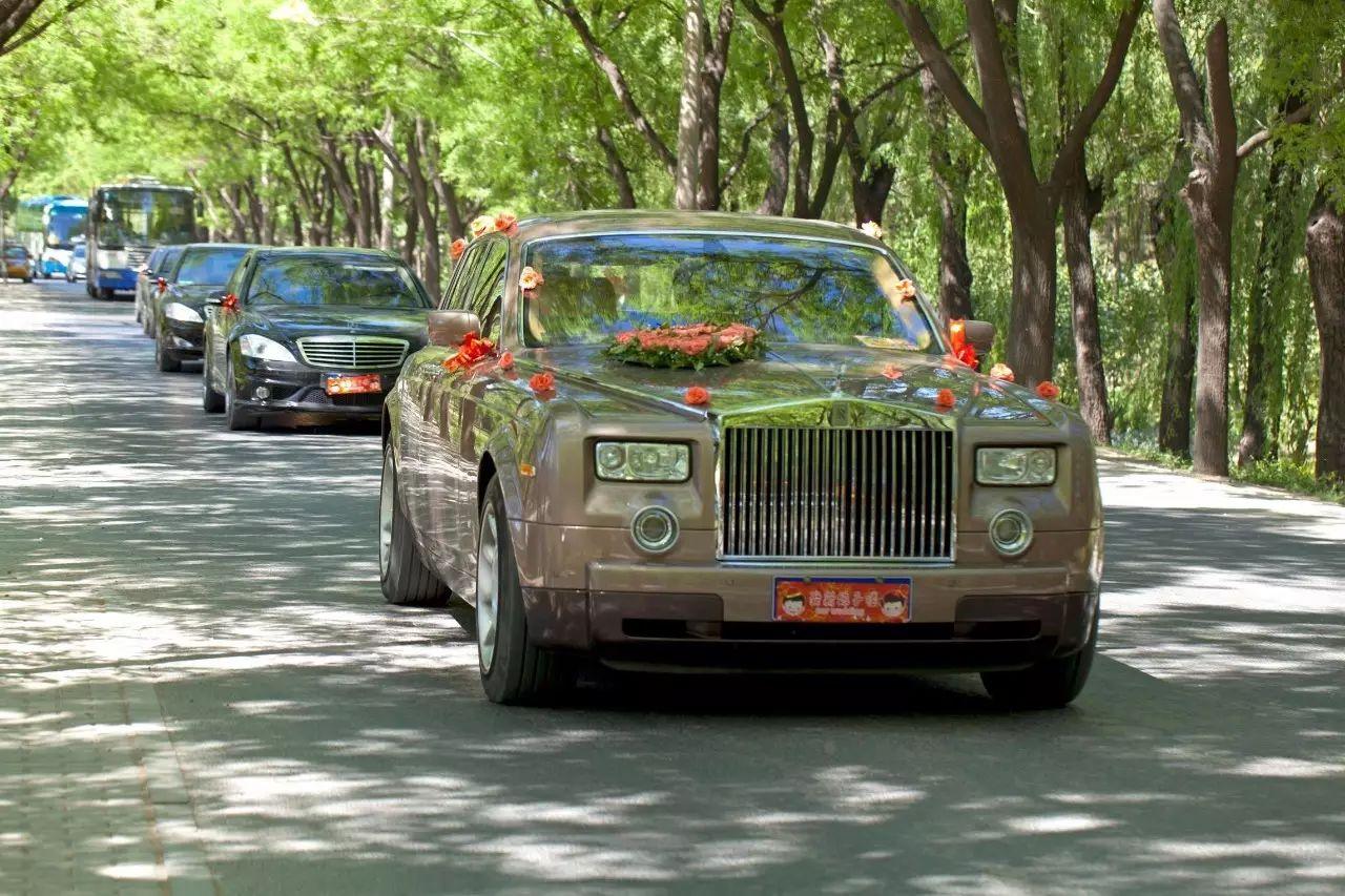 婚庆豪車(chē)車(chē)队